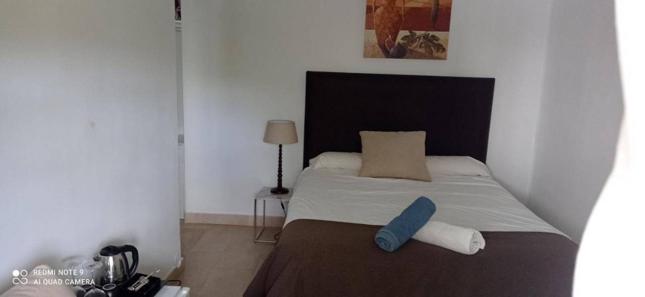 Apartamentos Y Habitaciones Kai Marbella (Adults Only) ภายนอก รูปภาพ