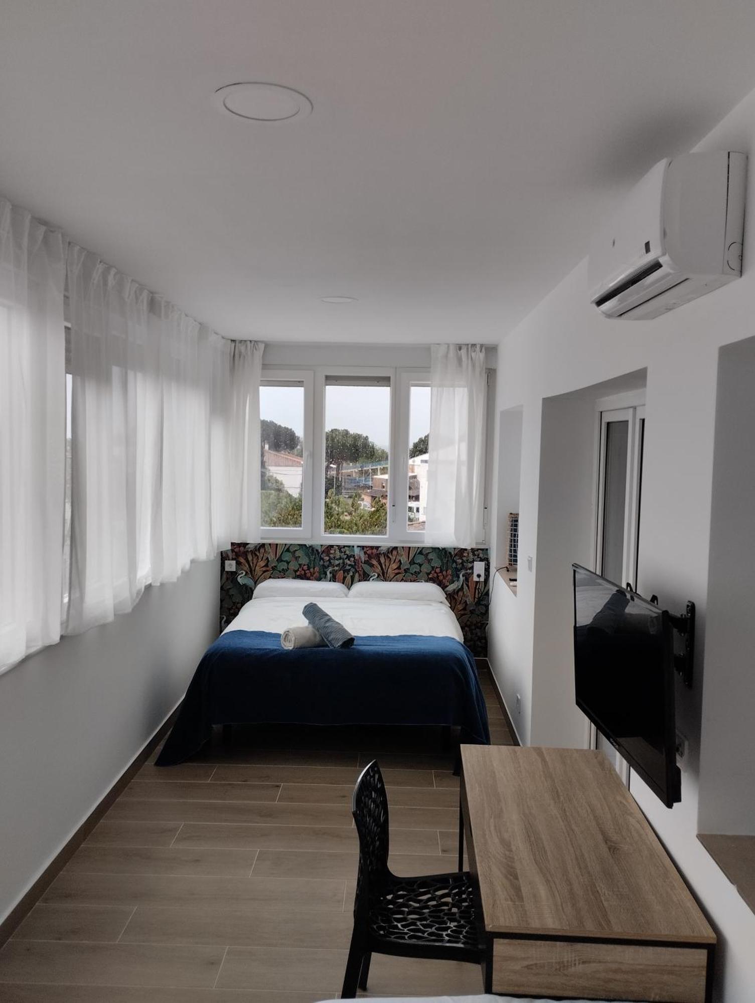 Apartamentos Y Habitaciones Kai Marbella (Adults Only) ภายนอก รูปภาพ