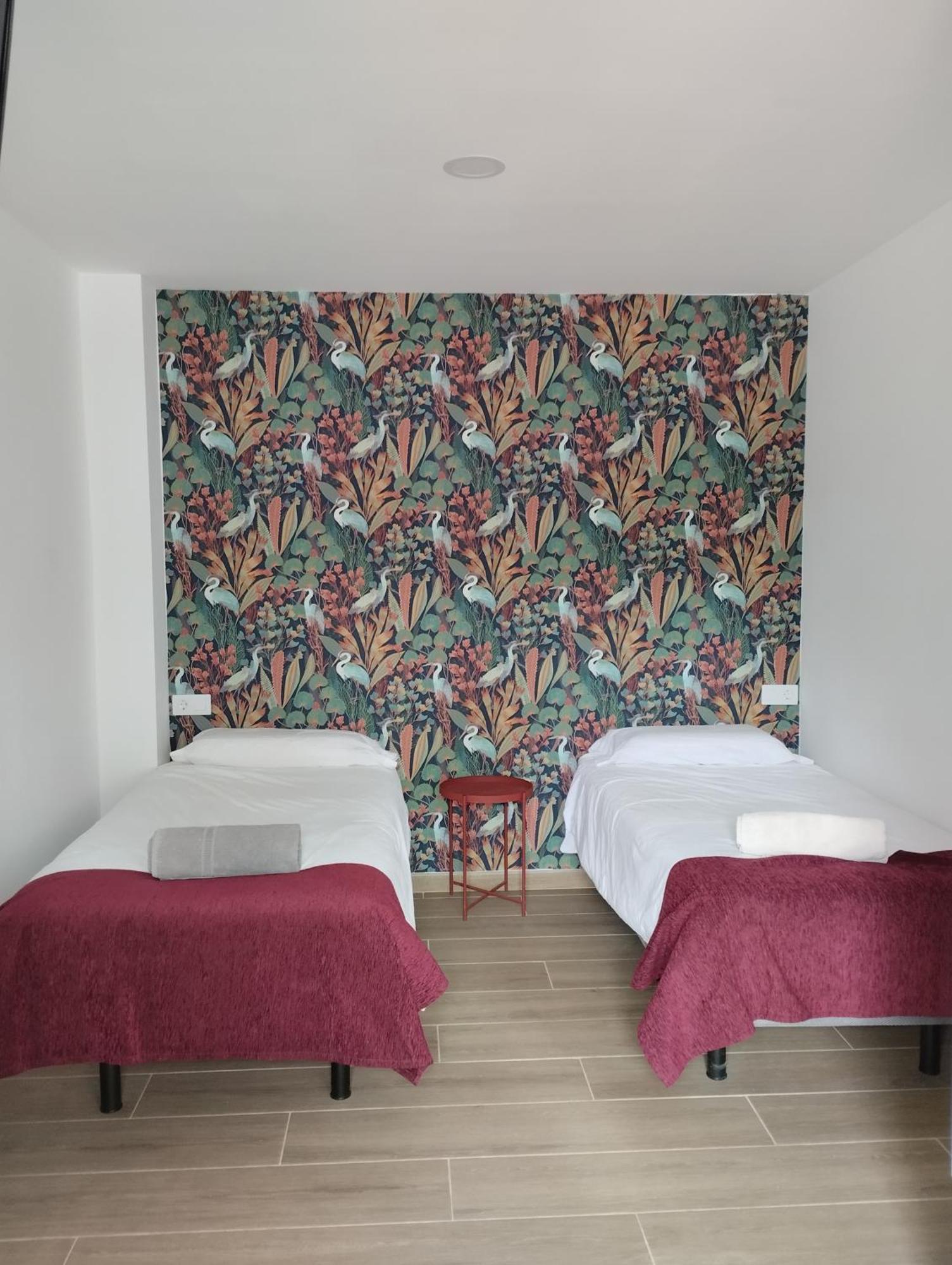 Apartamentos Y Habitaciones Kai Marbella (Adults Only) ภายนอก รูปภาพ