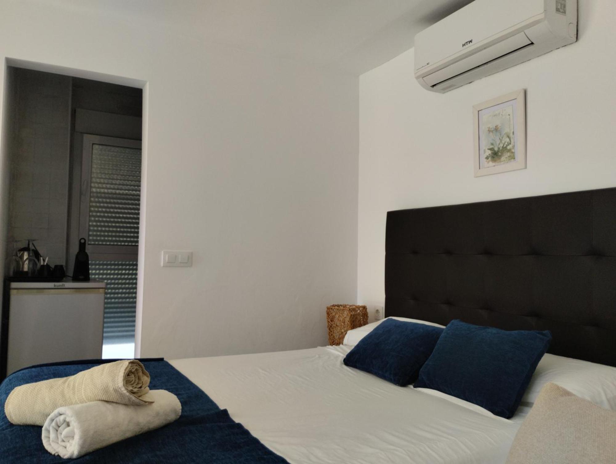 Apartamentos Y Habitaciones Kai Marbella (Adults Only) ห้อง รูปภาพ