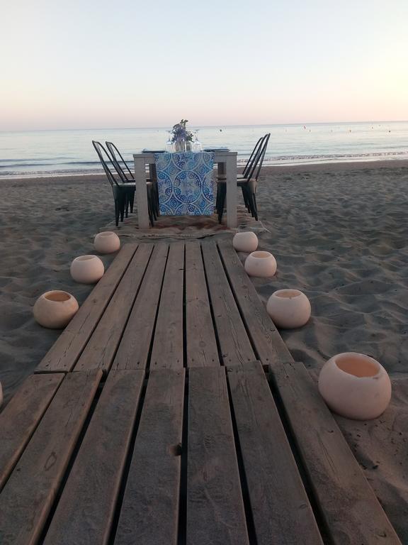 Apartamentos Y Habitaciones Kai Marbella (Adults Only) ภายนอก รูปภาพ