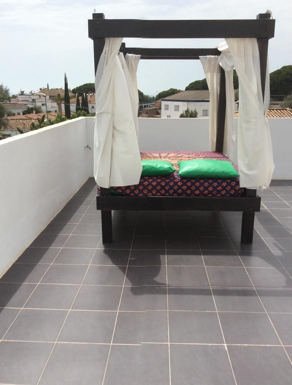 Apartamentos Y Habitaciones Kai Marbella (Adults Only) ภายนอก รูปภาพ
